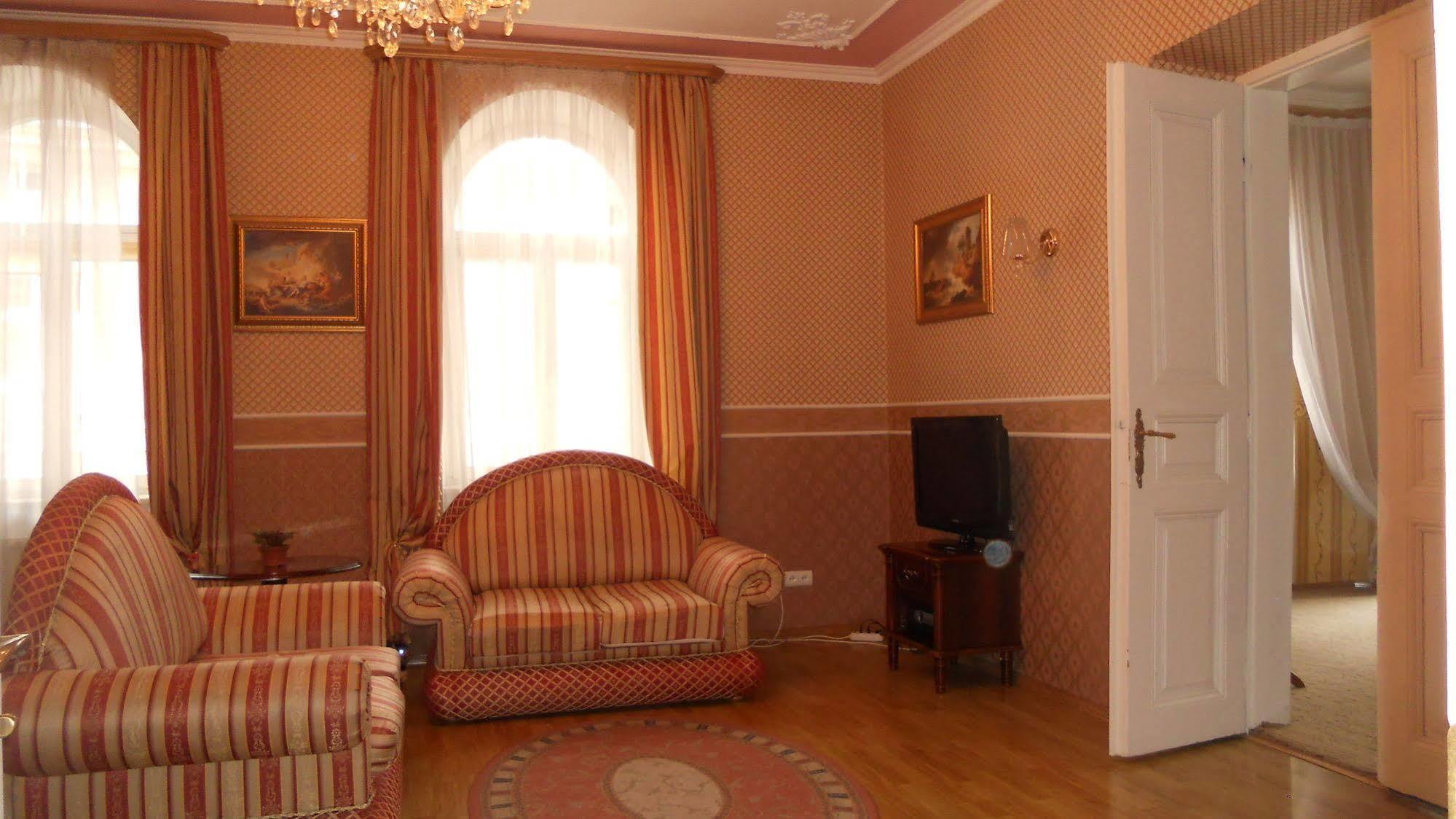 Oid Town Apartments Lviv Exterior foto